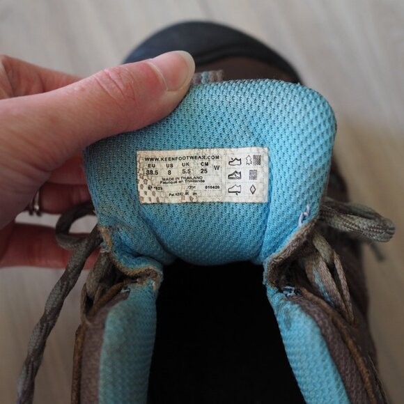 KEEN Voyageur Women's Tan and Blue Hiking Shoes - Picture 13 of 16